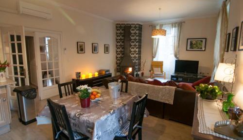 Apartment with Terrace