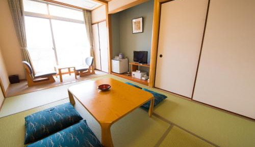 Japanese-Style Room with Mountain View - Non Smoking - Breakfast and Dinner Included