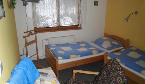 Double or Twin Room with Shared Bathroom