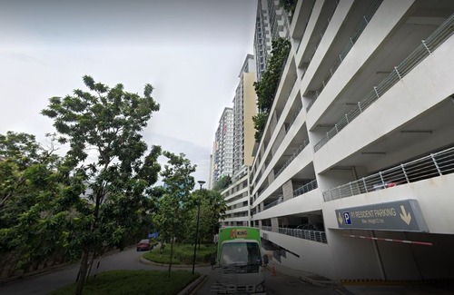 Puchong Hotel | Puchong Setiawalk Penthouse with 14 Pax Big Group