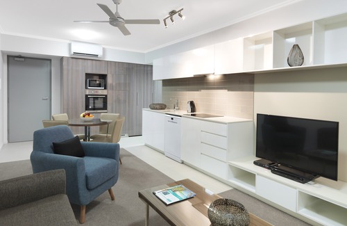 Mackay Hotel | Oaks Mackay Carlyle Suites
