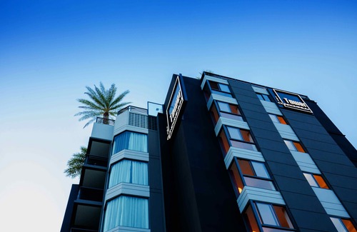 Chalong Hotel | NOON Village - Tower 1