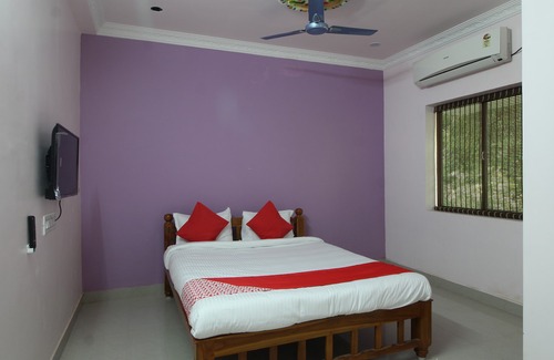 Thirunallar Hotel | Jms Guest House
