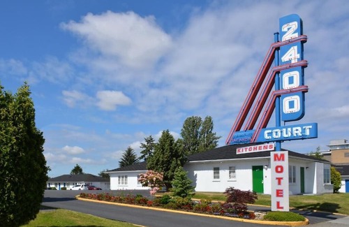 East Side Hotel | 2400 Motel