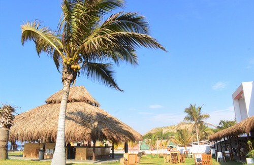 Las Pocitas Hotel | Selina Mancora