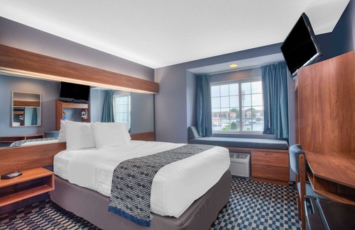 Dover Hotel | Microtel Inn and Suites Dover