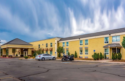 Trinidad Hotel | Quality Inn Trinidad