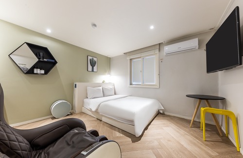 Dong-gu Hotel | Daejeon Yongjeon Hotel Ben