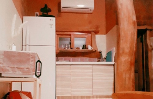Yongnam-myeon Hotel | Tongyeong Gigasolsol Pension