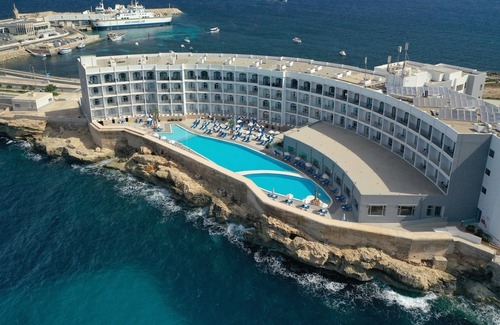 Cirkewwa Hotel | Paradise Bay Resort