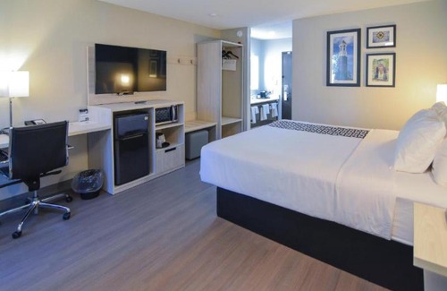 Lafayette Hotel | Best Western Plus Lafayette Hotel University Area