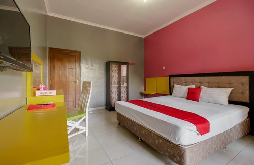 Colomadu Hotel | RedDoorz Syariah @ Colomadu 2