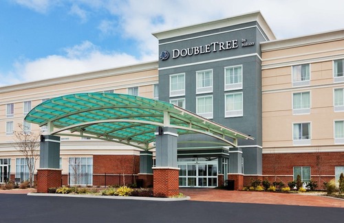 Dothan Hotel | DoubleTree by Hilton Dothan, Al