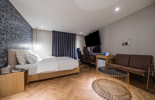 Siheung Hotel | Brown Dot Wolgot Branch