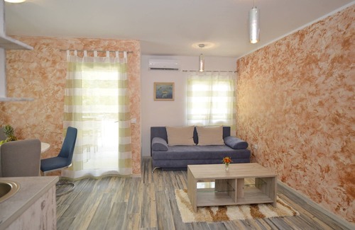 Orahovac Hotel | J & P Apartments Orahovac