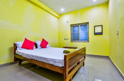 Thirunallar Hotel | Jms Guest House