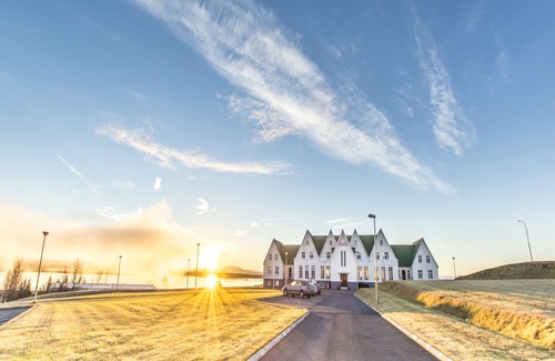 Laugarvatn Hotel | Heradsskolinn Historic Guesthouse