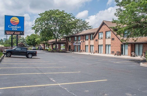 Simcoe Hotel | Comfort Inn Simcoe