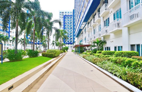 Barangay 76 Hotel | CondoDeal at Sea Residences