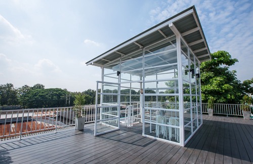 Sop Tui Hotel | Memmoth Hostel in Lampang