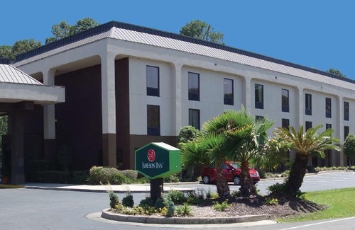 Dock Junction Hotel | Jameson Inn Brunswick Golden Isles