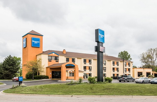 Flint Hotel | Days Inn by Wyndham Flint/Bishop International Airport
