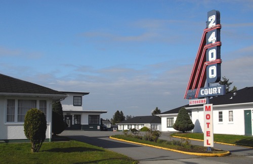 East Side Hotel | 2400 Motel