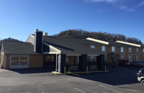 Princeton Hotel | Quality Inn Princeton