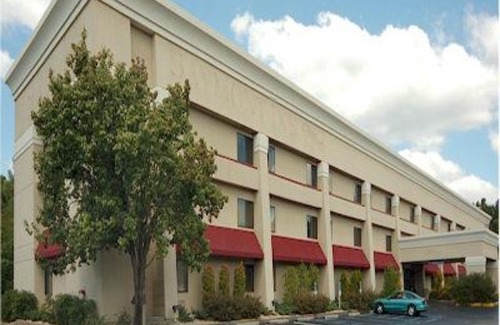 Dock Junction Hotel | Wingate by Wyndham Brunswick