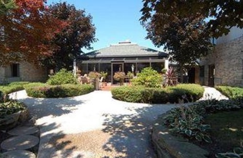 Muskegon Hotel | Quality Inn & Suites