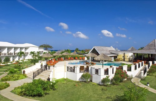 The Lime Hotel | Coyaba Beach Resort