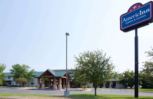 Coon Rapids Hotel | AmericInn by Wyndham Coon Rapids