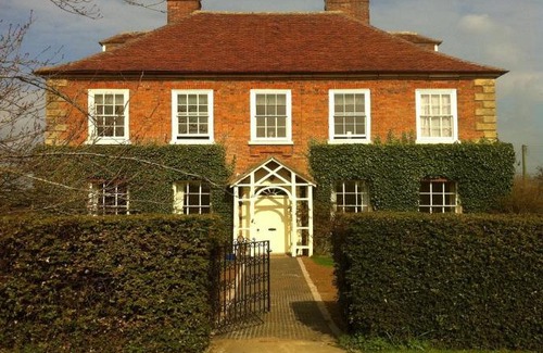 Quedgeley Hotel | Whitchurch Farm Guesthouse