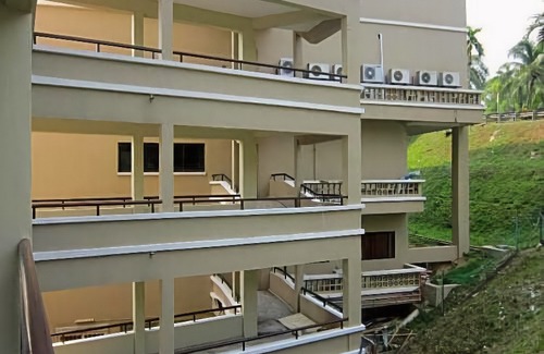 Taman Haji Zainal Hotel | Paradise Lagoon Apartment