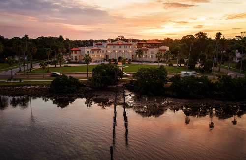 Dunedin Hotel | Fenway Hotel, Autograph Collection
