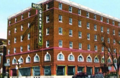 Moose Jaw Hotel | Grant Hall Hotel