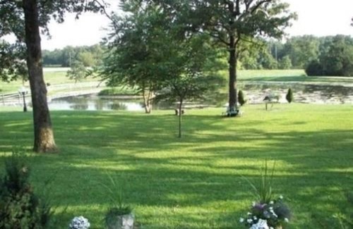 Marshfield Hotel | Swan Song Inn