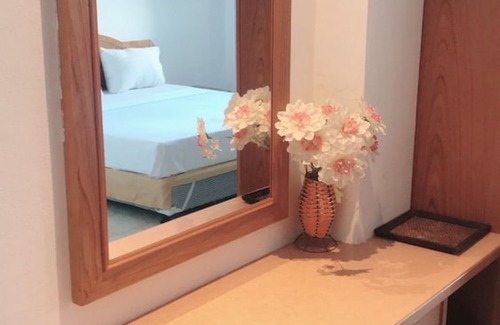 Pratumnak Hill Hotel | D Residence