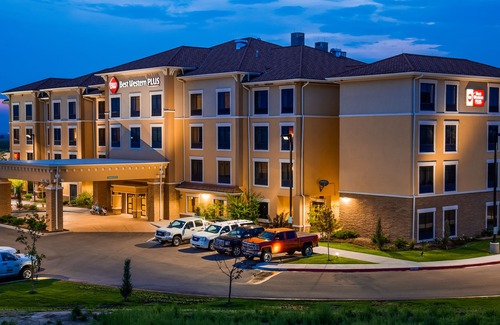 Hudson Hotel | Best Western Plus Hudson Hotel & Suites