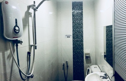 Batu Enam Hotel | Lunas Homestay