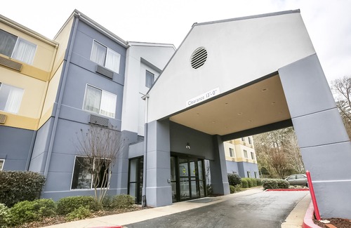 Tougaloo Hotel | Quality Inn & Suites