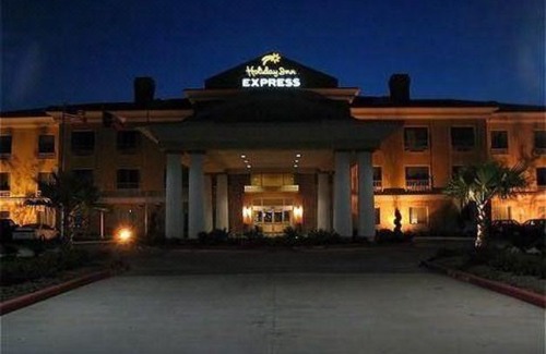 Pearland Hotel | Holiday Inn Express Pearland, an IHG Hotel