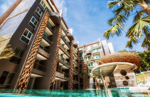 Patong Hotel | Emerald Terrace Resort Phuket