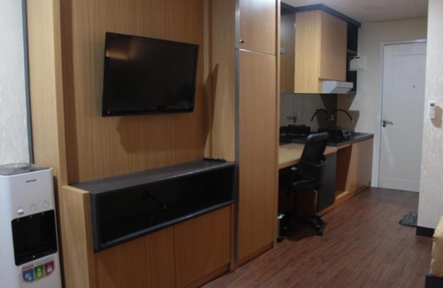 Semarang Hotel | Studio Room at Sentraland Apartment (Lt. 15)