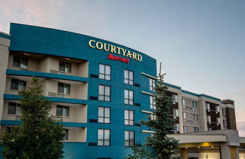 West Edmonton Hotel | Courtyard by Marriott Edmonton West