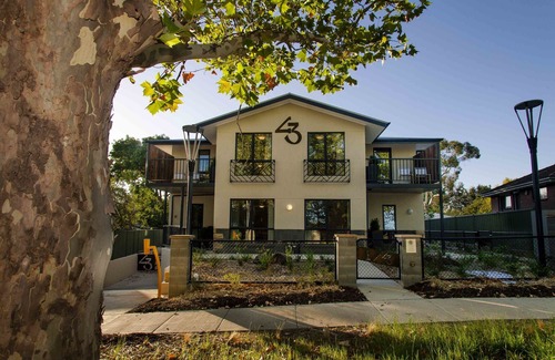 Dickson Hotel | One of a Kind Apartments