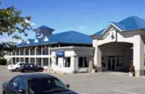 Langley Hotel | Travelodge by Wyndham Langley