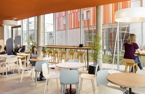 Quartier Vilmorin Hotel | Aparthotel Adagio access Paris Massy Gare TGV