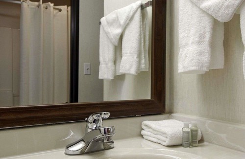 Whitewater Hotel | Baymont by Wyndham Whitewater