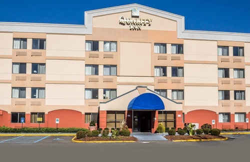 Spring Valley Hotel | Quality Inn Spring Valley - Nanuet